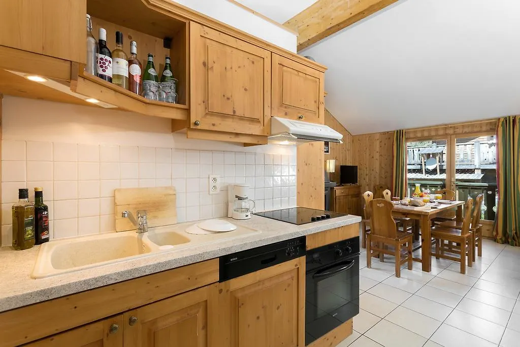Aparthotel Madame Vacances Les Chalets D'Isola Isola 2000